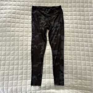 PRANA Womens Leggings Medium Gray Camouflage Mid Rise Ankle Yoga Athletic Gorp